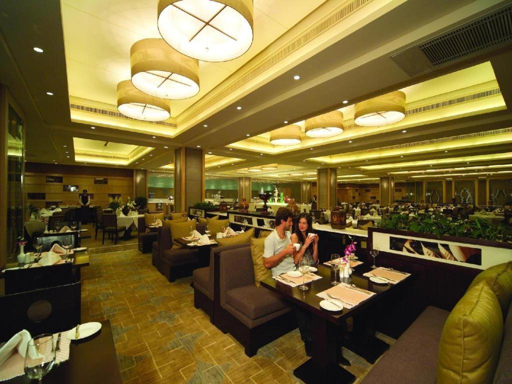 New Century Hangzhou Grand Hotel Экстерьер фото