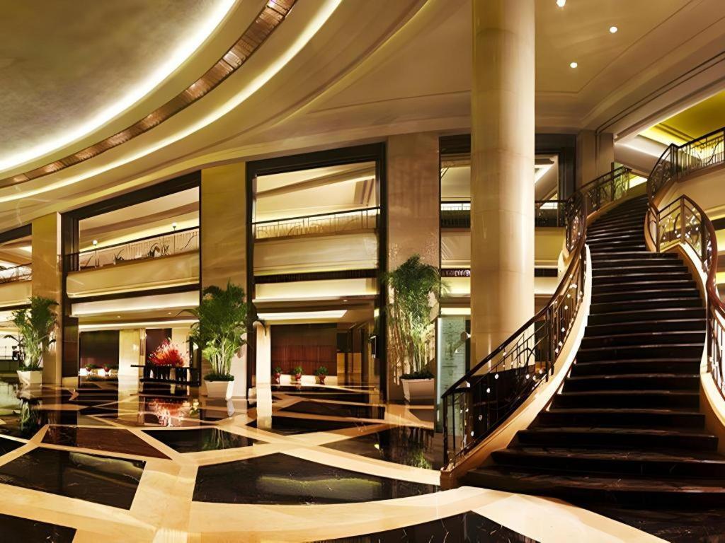 New Century Hangzhou Grand Hotel Экстерьер фото